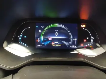 Photo 34 Renault Clio  E-Tech full hybrid 145