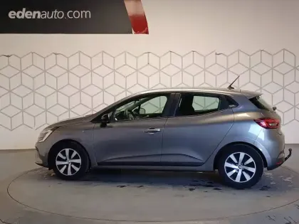 Photo 42 Renault Clio  E-Tech full hybrid 145