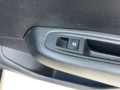 Photo 10 Renault Clio  E-Tech 140 - 21N