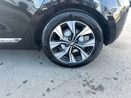 Photo 2 Renault Clio  E-Tech 140 - 21N