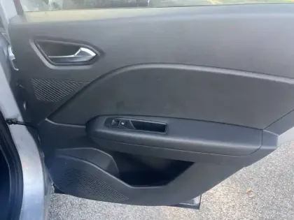 Photo 10 Renault Captur  TCe 90