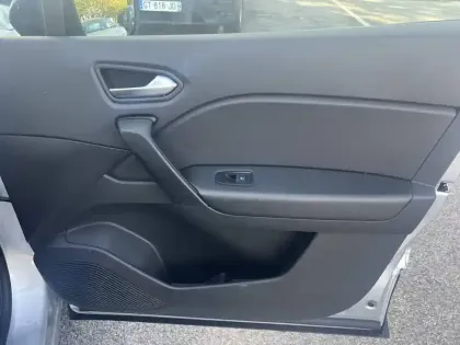 Photo 7 Renault Captur  TCe 90