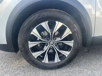 Photo 2 Renault Captur  TCe 90