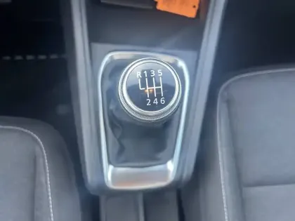 Photo 18 Renault Captur  TCe 90