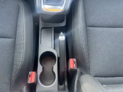 Photo 19 Renault Captur  TCe 90