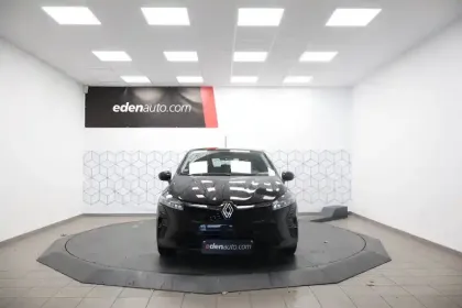 Photo 4 Renault Clio  E-Tech full hybrid 145