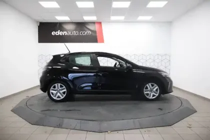 Photo 5 Renault Clio  E-Tech full hybrid 145