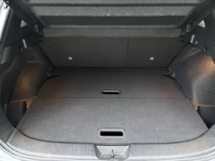 Photo 12 Nissan Qashqai  Mild Hybrid 140 ch