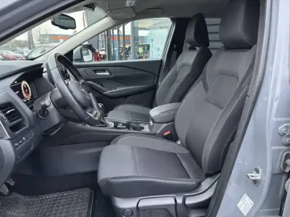 Photo 18 Nissan Qashqai  Mild Hybrid 140 ch