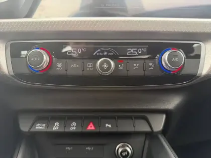 Photo 23 Audi A1  Sportback 30 TFSI 116 ch S tronic 7