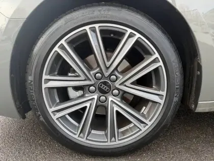 Photo 8 Audi A1  Sportback 30 TFSI 116 ch S tronic 7