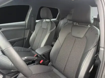 Photo 28 Audi A1  Sportback 30 TFSI 116 ch S tronic 7