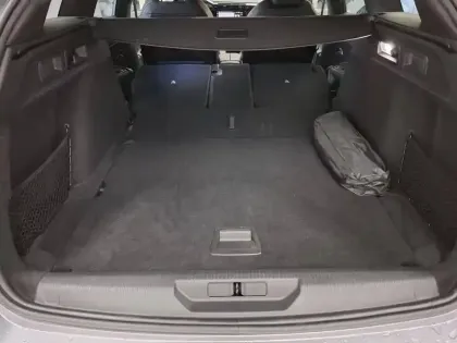 Photo 6 Peugeot 308  SW BlueHDi 130ch S&S EAT8