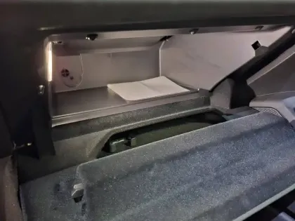 Photo 26 Peugeot 308  SW BlueHDi 130ch S&S EAT8