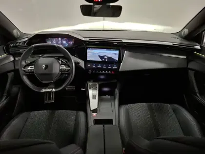 Photo 23 Peugeot 308  SW BlueHDi 130ch S&S EAT8