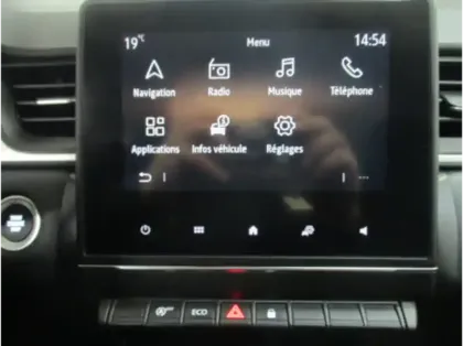 Photo 11 Renault Captur  E-Tech 145 - 21