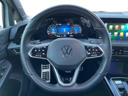 Photo 39 Volkswagen Golf  1.5 eTSI OPF 150 DSG7