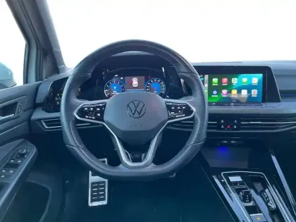 Photo 11 Volkswagen Golf  1.5 eTSI OPF 150 DSG7