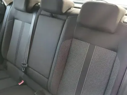 Photo 46 Volkswagen T-roc  1.0 TSI 110 Start/Stop BVM6