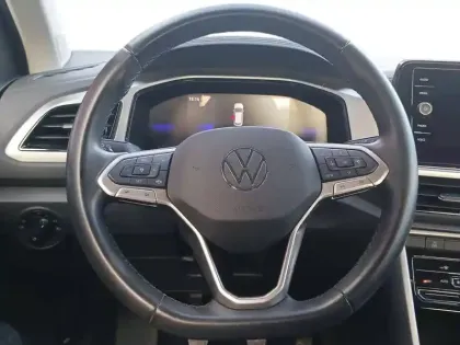 Photo 15 Volkswagen T-roc  1.0 TSI 110 Start/Stop BVM6