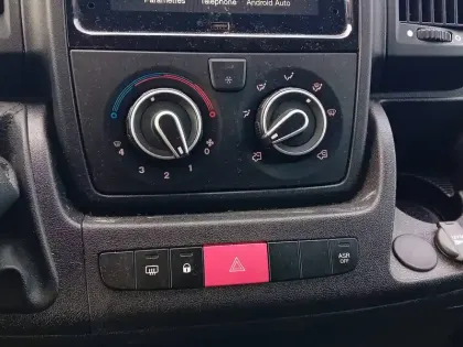 Photo 24 Peugeot Boxer  TOLE 3.0 T L2H2 BLUEHDI 120 S&S BVM6