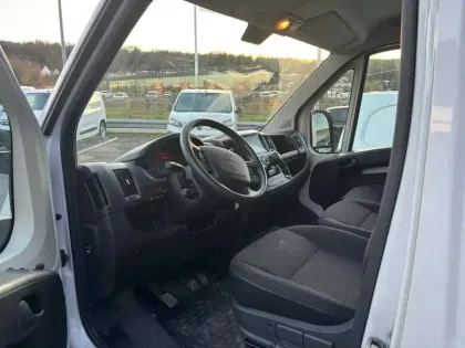 Photo 7 Peugeot Boxer  TOLE 3.0 T L2H2 BLUEHDI 120 S&S BVM6