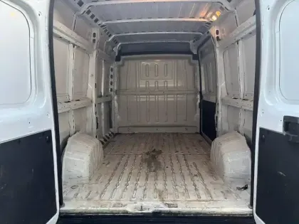 Photo 14 Peugeot Boxer  TOLE 3.0 T L2H2 BLUEHDI 120 S&S BVM6