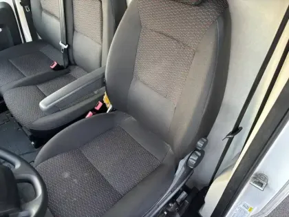 Photo 8 Peugeot Boxer  TOLE 3.0 T L2H2 BLUEHDI 120 S&S BVM6