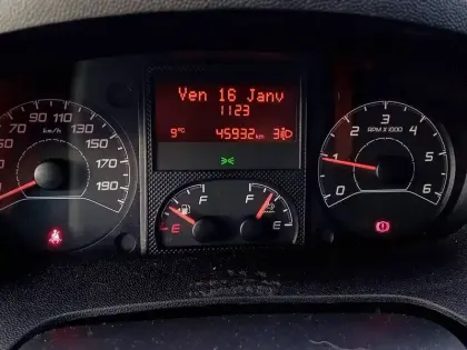 Photo 23 Peugeot Boxer  TOLE 3.0 T L2H2 BLUEHDI 120 S&S BVM6