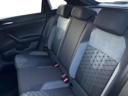 Photo 12 Volkswagen Taigo  1.0 TSI 110 DSG7