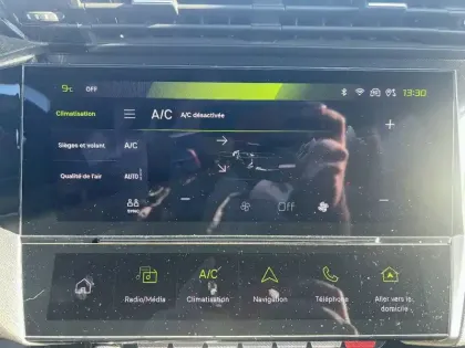 Photo 14 Peugeot 308  BlueHDi 130ch S&S EAT8