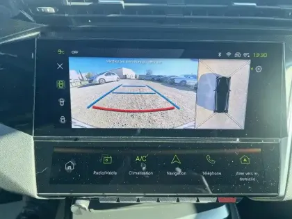 Photo 15 Peugeot 308  BlueHDi 130ch S&S EAT8