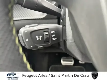 Photo 12 Peugeot 208  Electrique 54 kWh 156ch