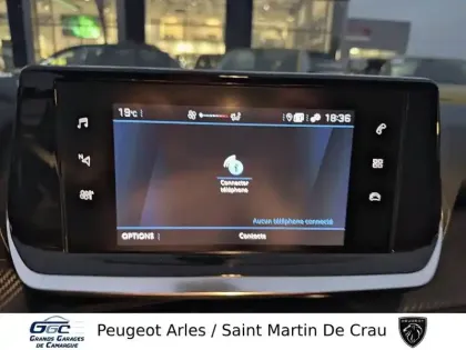 Photo 15 Peugeot 208  PureTech 75 S&S BVM5