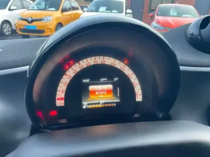 Photo 32 Smart Fortwo  Cabrio 0.9 90 ch S&S BA6