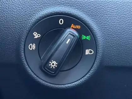 Photo 24 Volkswagen T-roc  1.0 TSI 116 Start/Stop BVM6