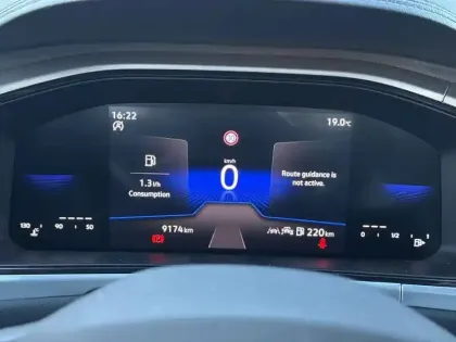 Photo 16 Volkswagen T-roc  1.0 TSI 116 Start/Stop BVM6