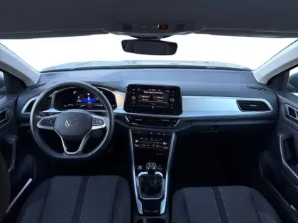 Photo 10 Volkswagen T-roc  1.0 TSI 116 Start/Stop BVM6