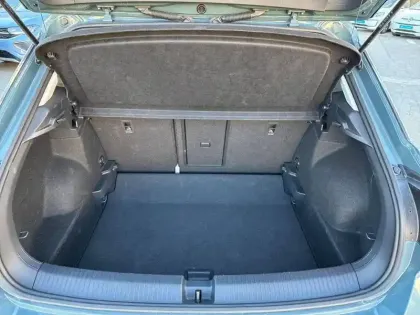 Photo 12 Volkswagen T-roc  1.0 TSI 116 Start/Stop BVM6