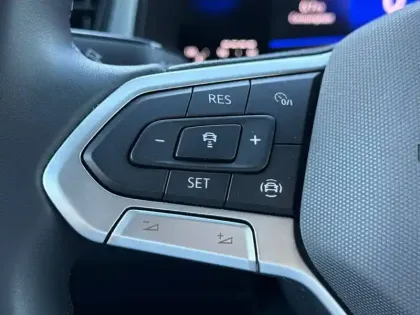 Photo 20 Volkswagen T-roc  1.0 TSI 116 Start/Stop BVM6