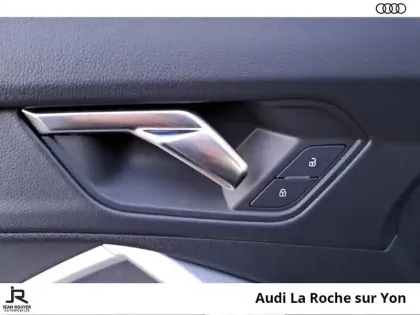 Photo 42 Audi Q3  35 TFSI 150 ch
