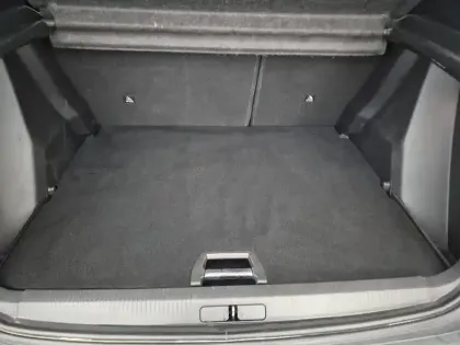 Photo 5 Peugeot 2008  BlueHDi 130 S&S EAT8