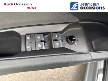 Photo 18 Audi Q4  e-tron 40 204 ch 82 kW