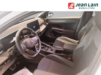 Photo 10 Volkswagen T-roc  1.5 eTSI EVO2 Hybrid 150 ch DSG7