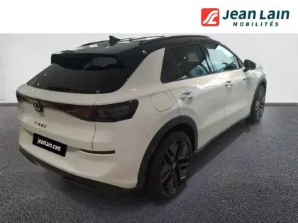 Photo 4 Volkswagen T-roc  1.5 eTSI EVO2 Hybrid 150 ch DSG7