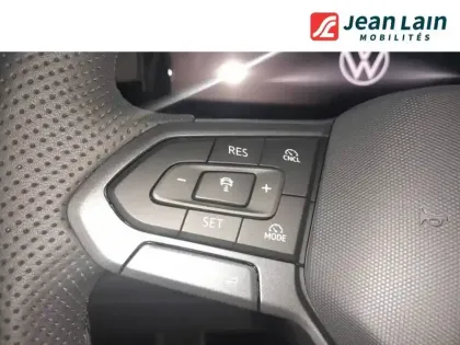 Photo 11 Volkswagen T-roc  1.5 eTSI EVO2 Hybrid 150 ch DSG7