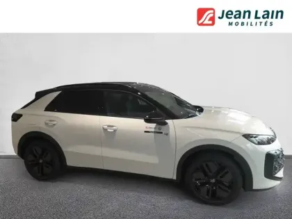 Photo 3 Volkswagen T-roc  1.5 eTSI EVO2 Hybrid 150 ch DSG7