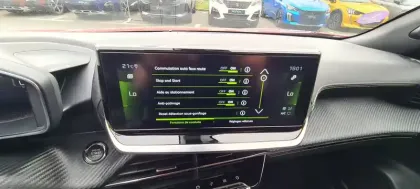 Photo 15 Peugeot 2008  PureTech 130 S&S EAT8