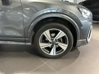 Photo 13 Audi Q2  35 TFSI 150 S tronic 7