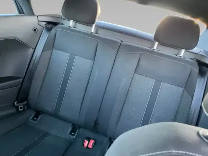 Photo 13 Volkswagen T-roc  Cabriolet 1.5 TSI EVO 150 Start/Stop DSG7